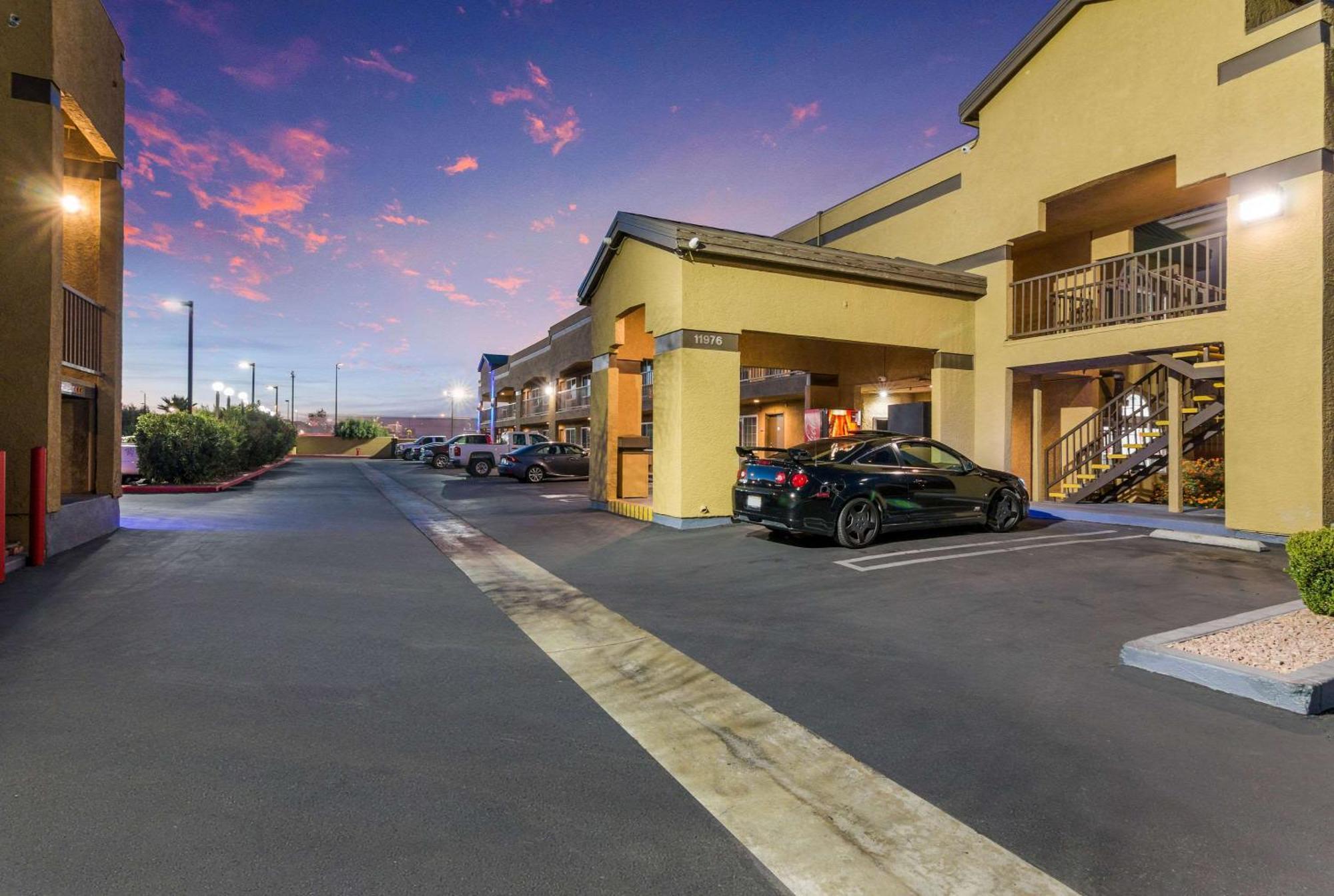Econo Lodge Hesperia - Victorville I-15 Kültér fotó