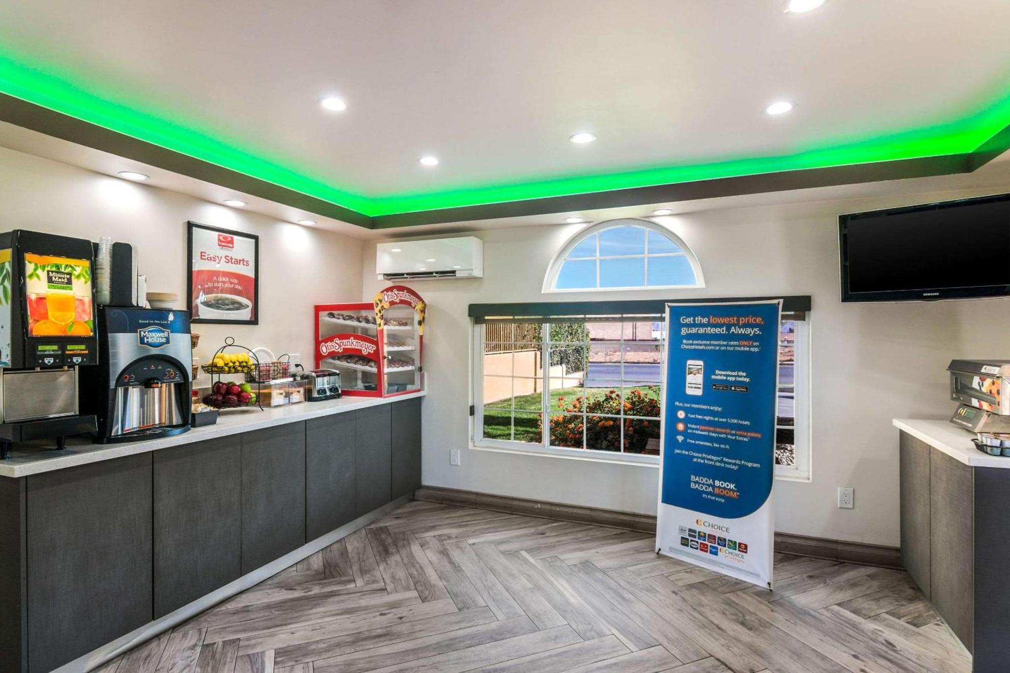 Econo Lodge Hesperia - Victorville I-15 Kültér fotó
