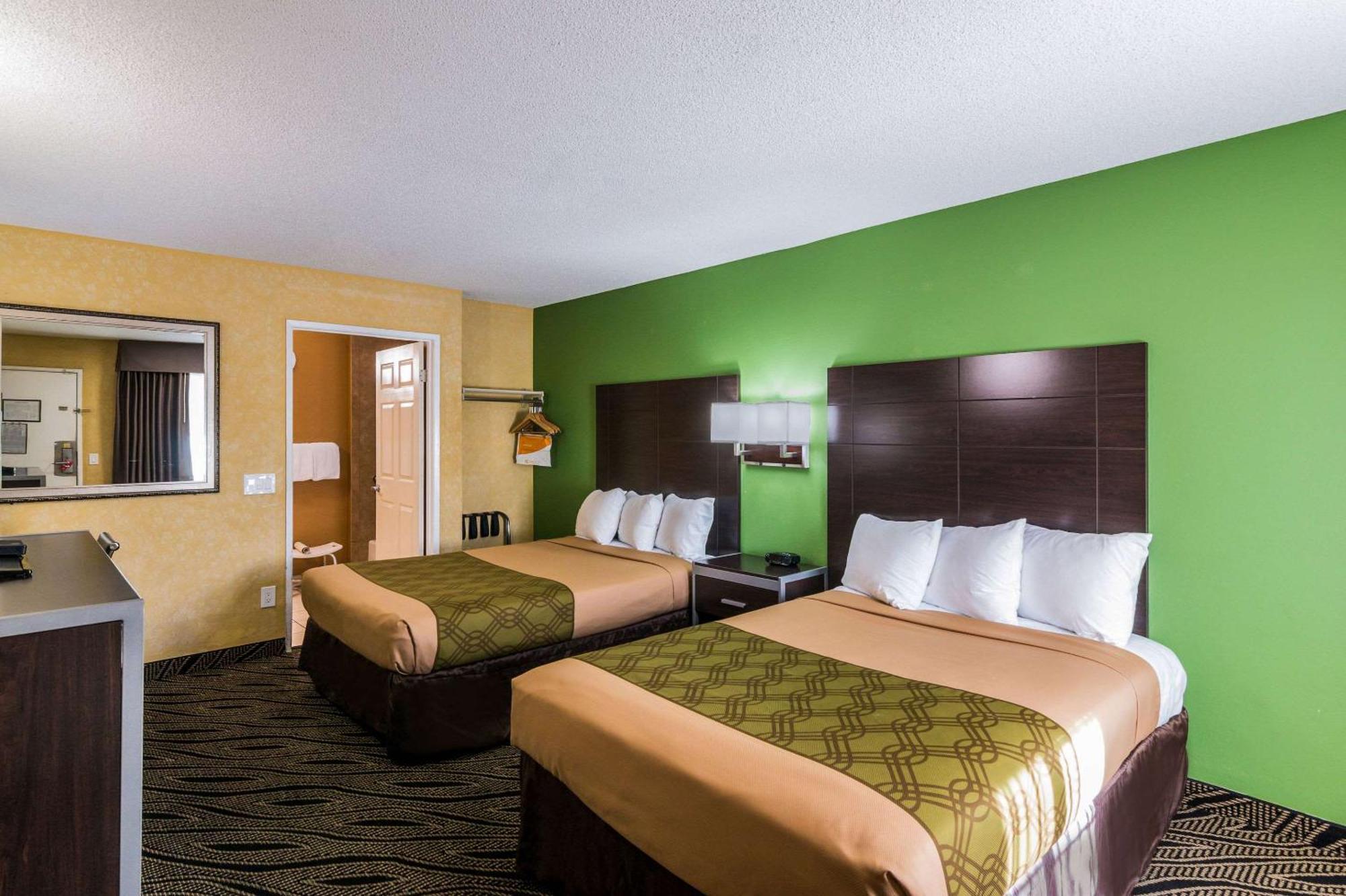 Econo Lodge Hesperia - Victorville I-15 Kültér fotó